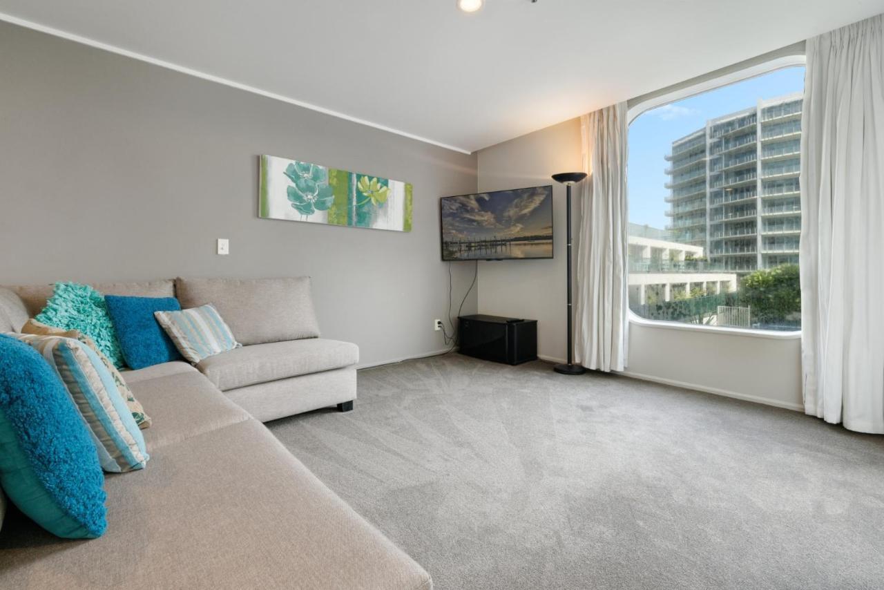 Oceanside Apartment With Garden Views マウント・マウンガヌイ エクステリア 写真